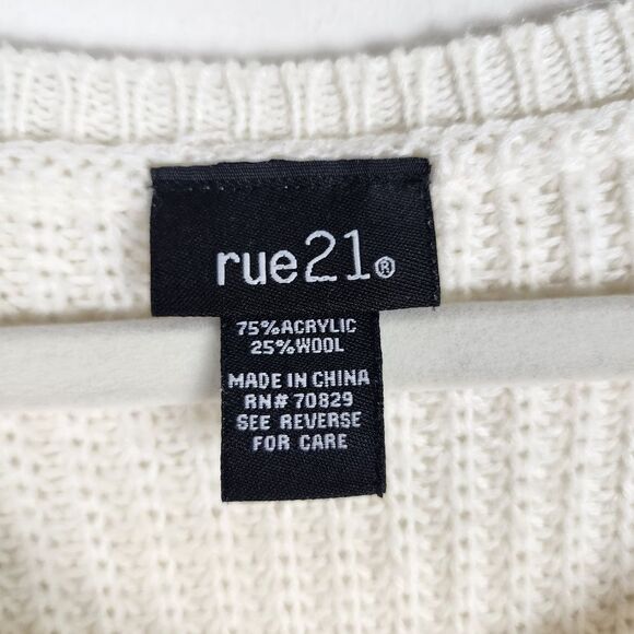 Rue 21 Ribbed Crop Sweater Top Tricolor Size L juniors - Picture 2 of 11